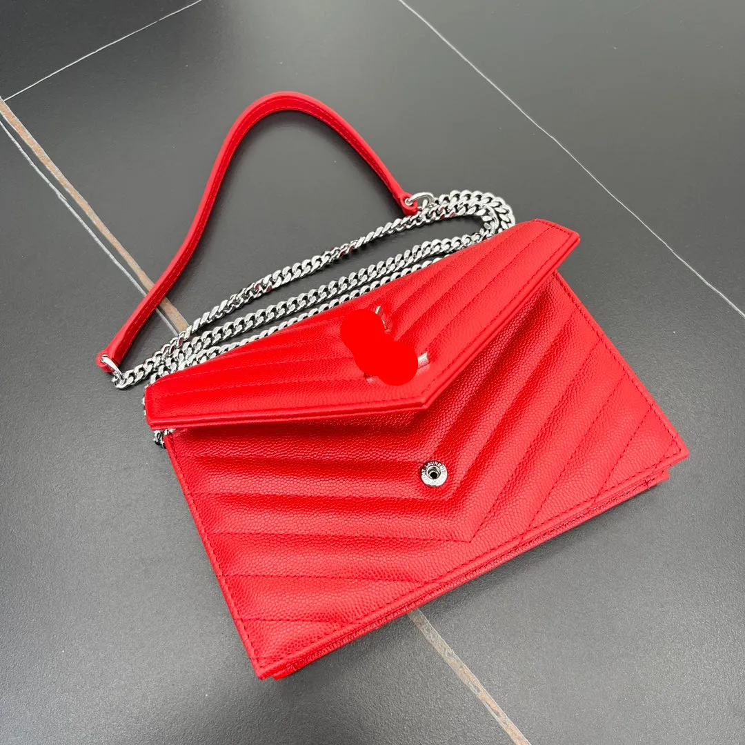 19cm red silver chain ball patterned leather envelope 393953