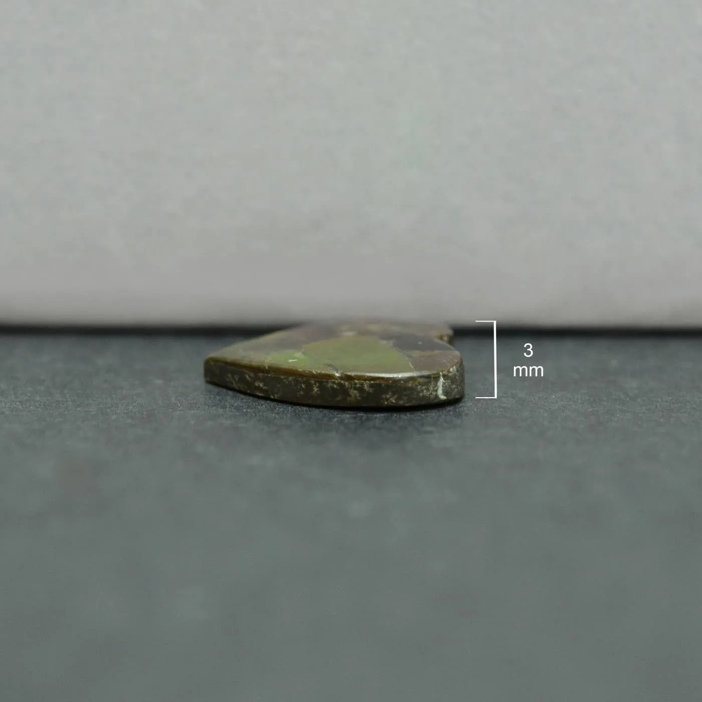 Ammolite Heart Cabochon 19mm - 1 piece