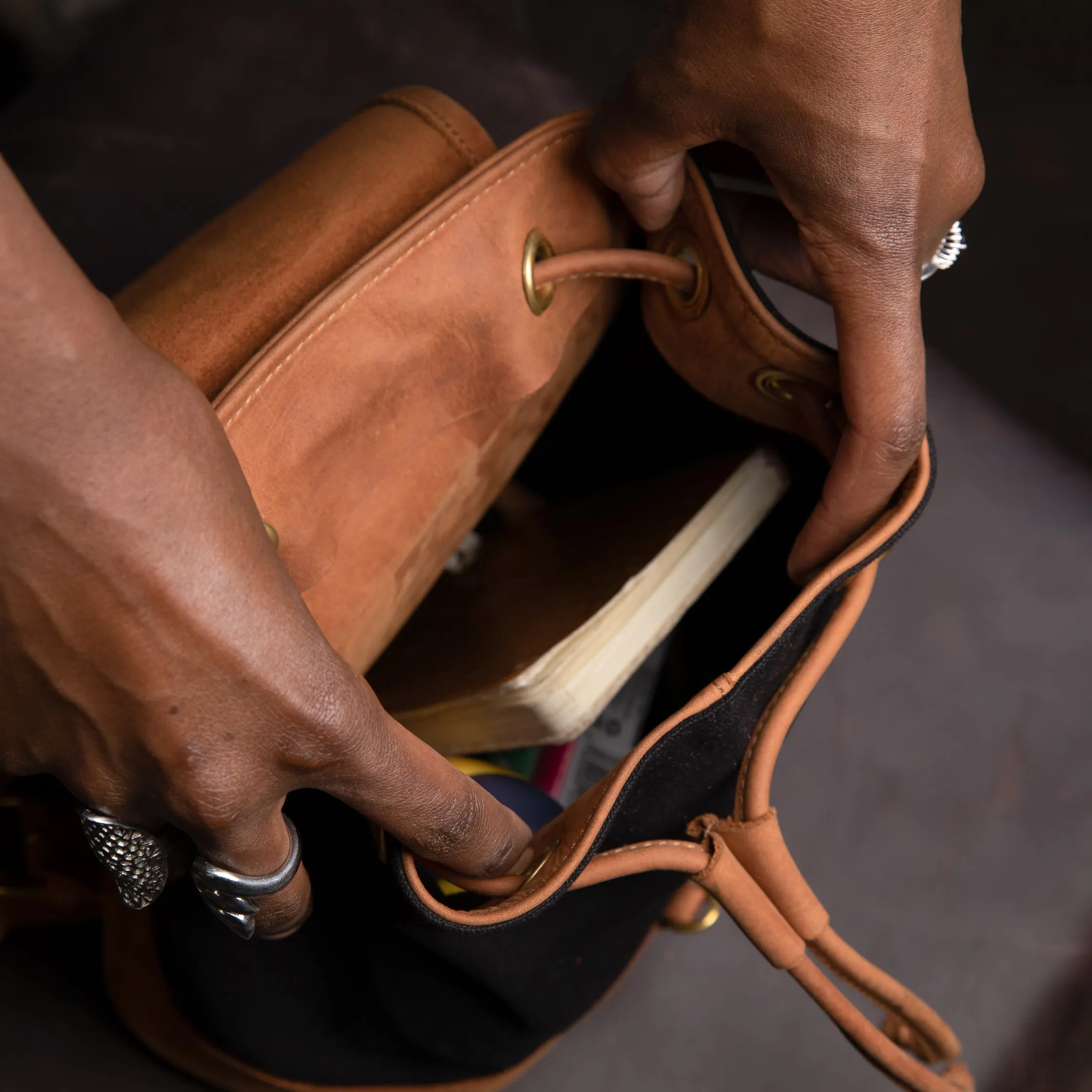 Canvas Cecilia Backpack