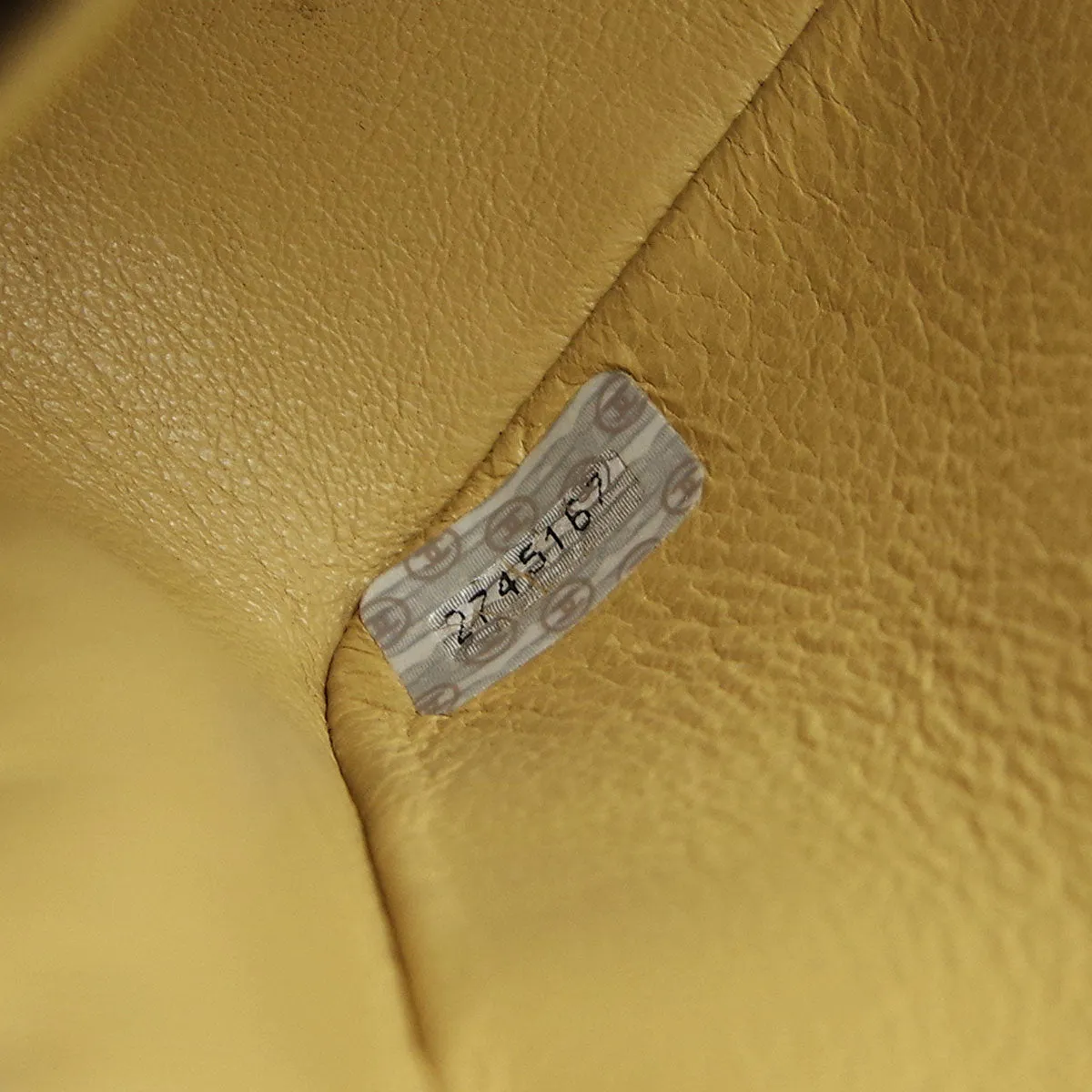 Chanel * 1991-1994 Beige Lambskin Medium Diana Shoulder Bag