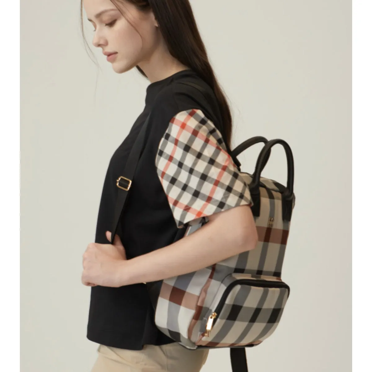 DAKS Beige House Check Lightweight Daily Backpack / from Seoul, Korea