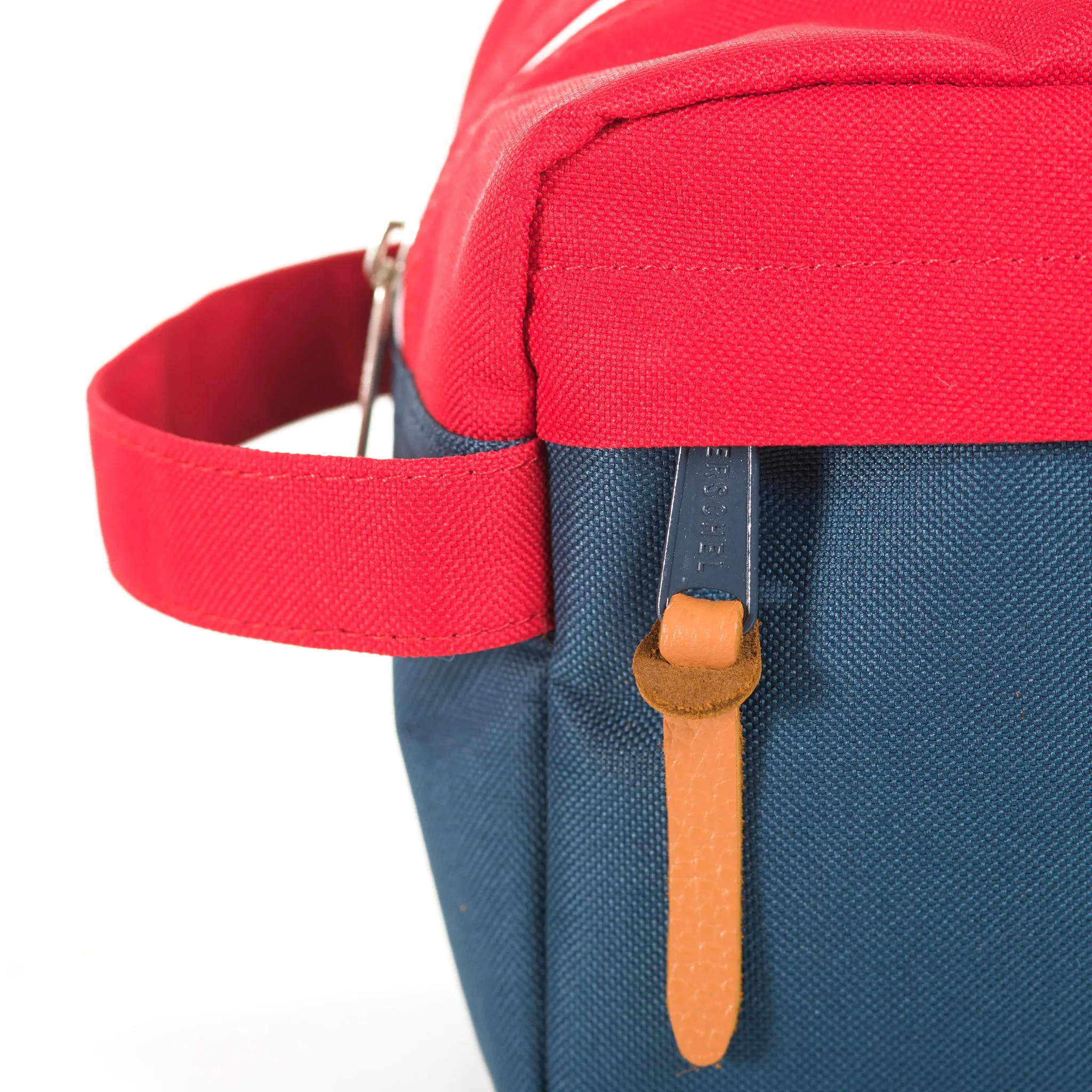 Herschel Supply Chapter Travel Kit - Navy/Red