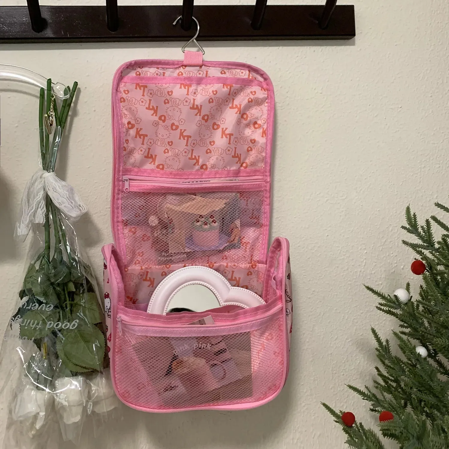 Kawaii Sanrio Hello Kitty Cosmetic Bag