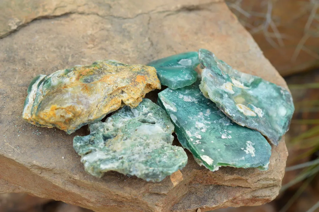 Natural Emerald Mtorolite Plates x 16 From Mutorashanga, Zimbabwe