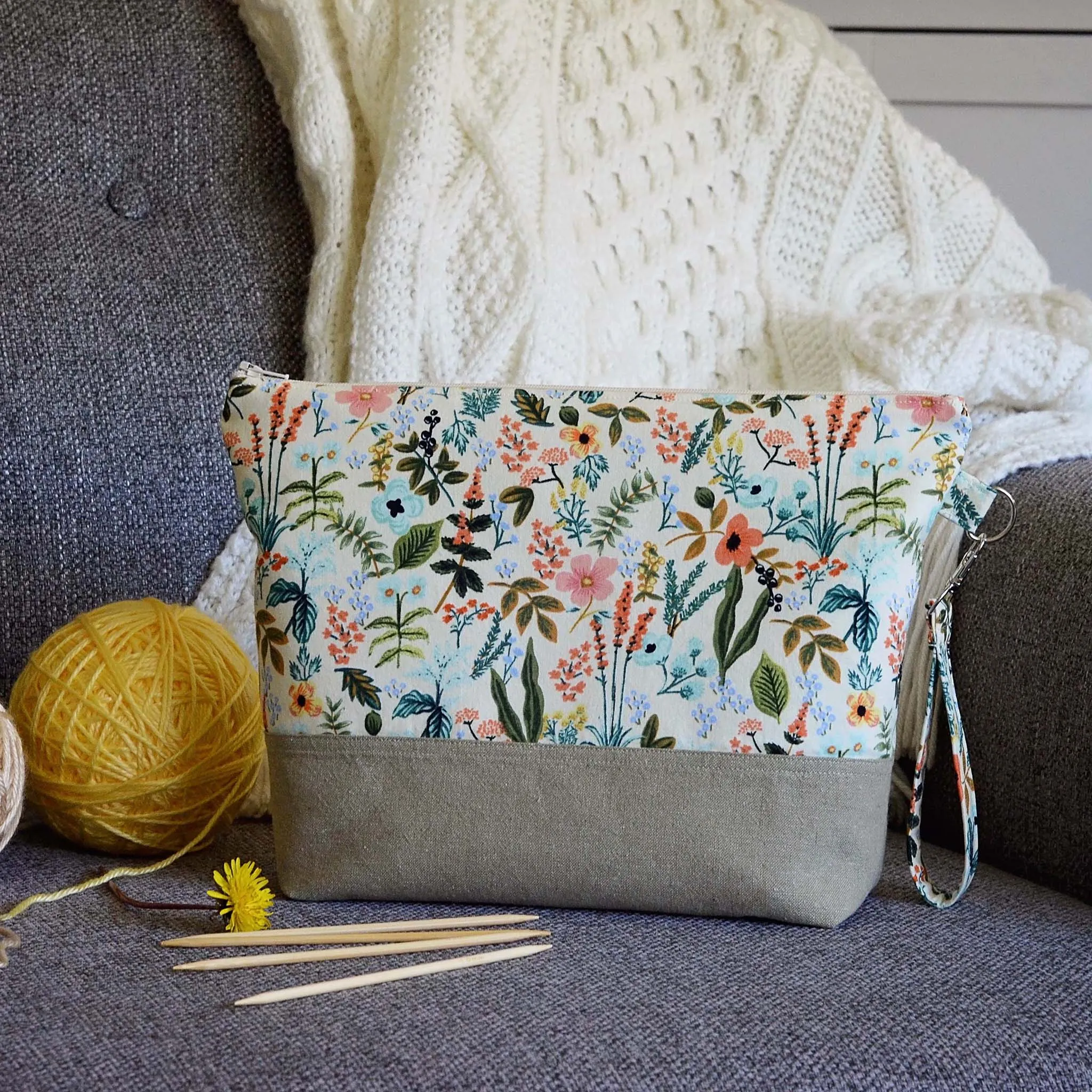 Pretty Floral Project Bag with Zipper and Wrist Strap
