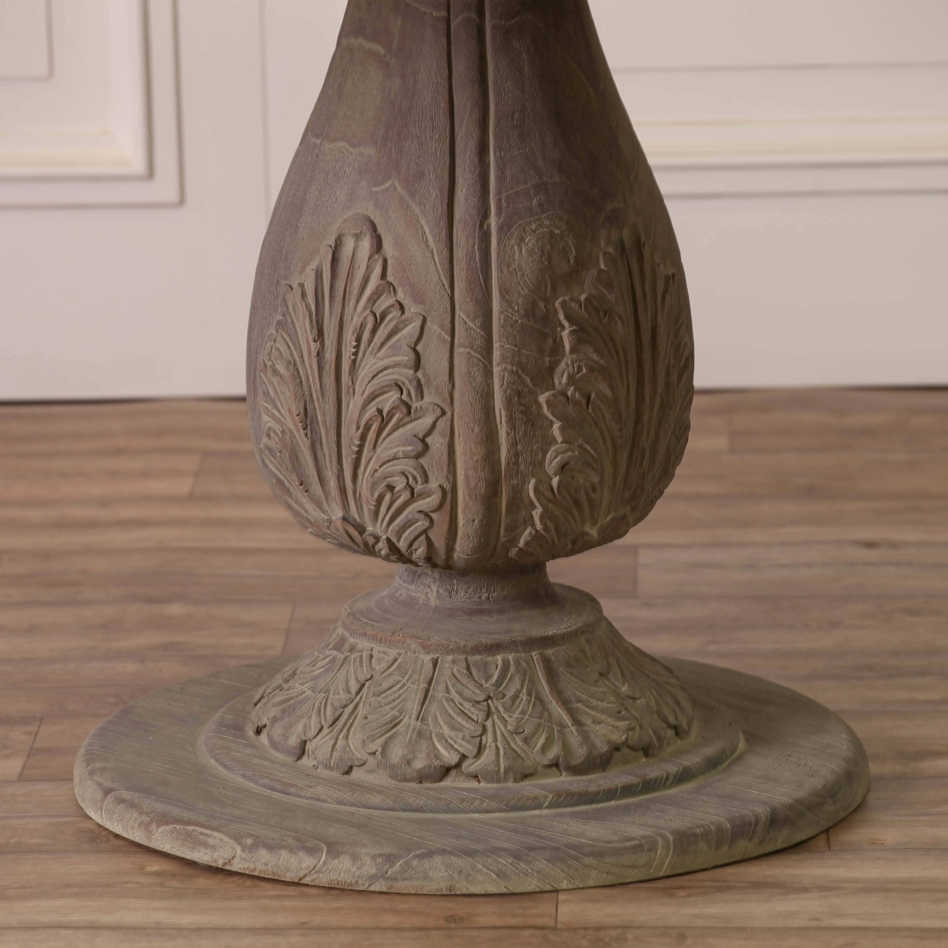 Round Pedestal Acorn Dining Table 120Cm