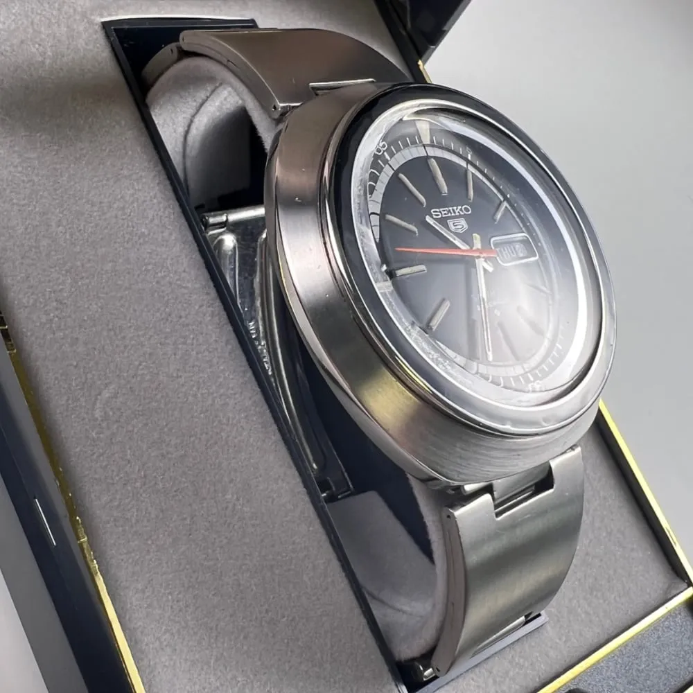 Seiko 5 Sports 6119-6400 "UFO"