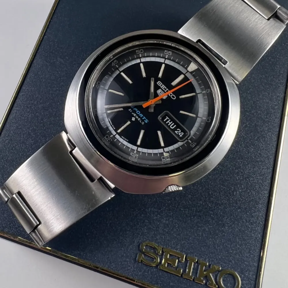 Seiko 5 Sports 6119-6400 "UFO"