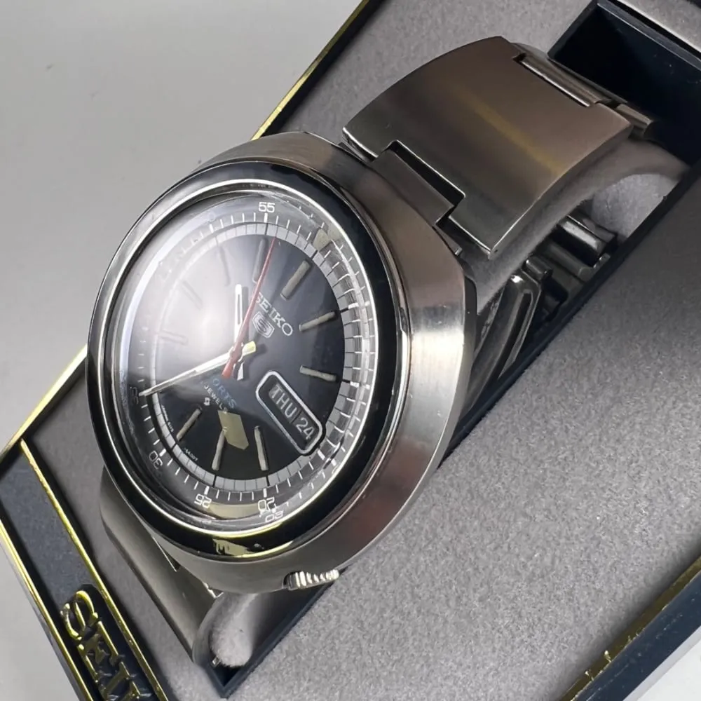 Seiko 5 Sports 6119-6400 "UFO"