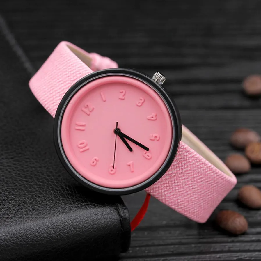 Splendid Fashion Watches Women Eiffel Tower Pendant Watch Ladies Rhinestone Dress Quartz-Watch Wrist Watch Women Relogio Gift