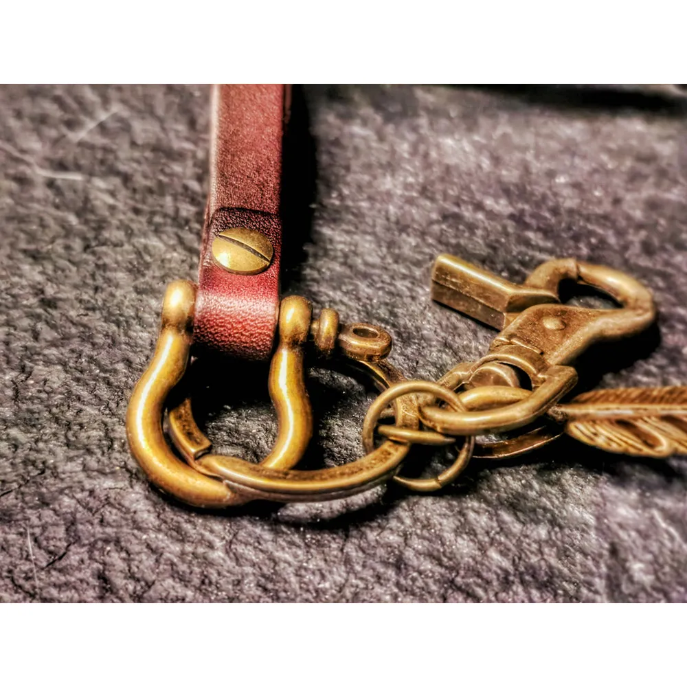 Tannin-tanned Leather Brass Feather Key Holder