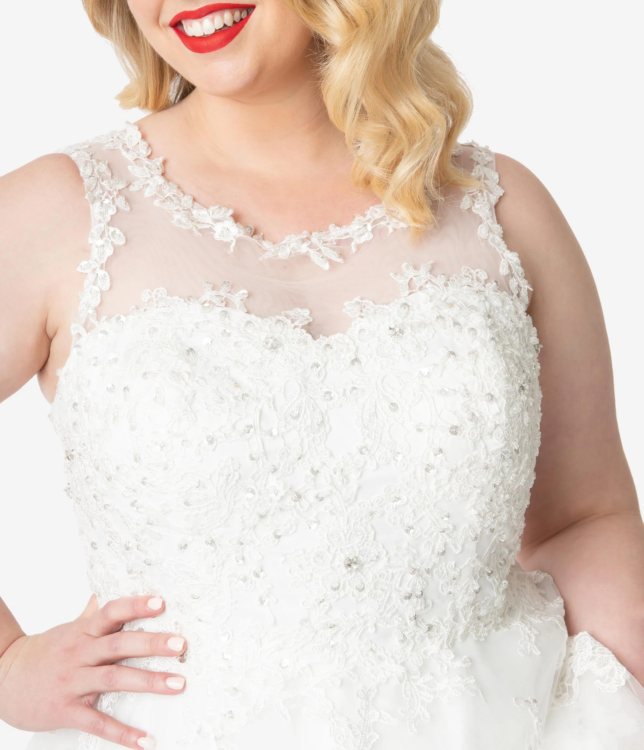 Unique Vintage Plus Size 1950s Ivory Lace & Tulle Riviera Bridal Dress