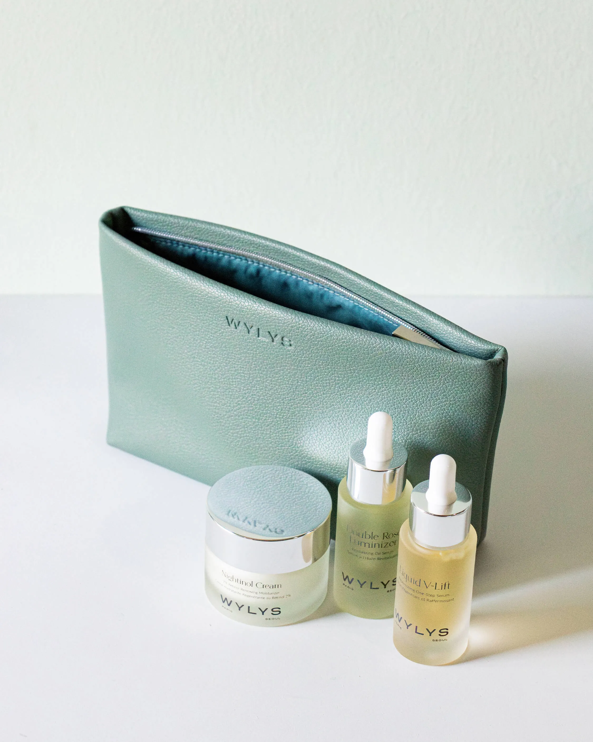 Wylys Sage Verte Makeup Bag
