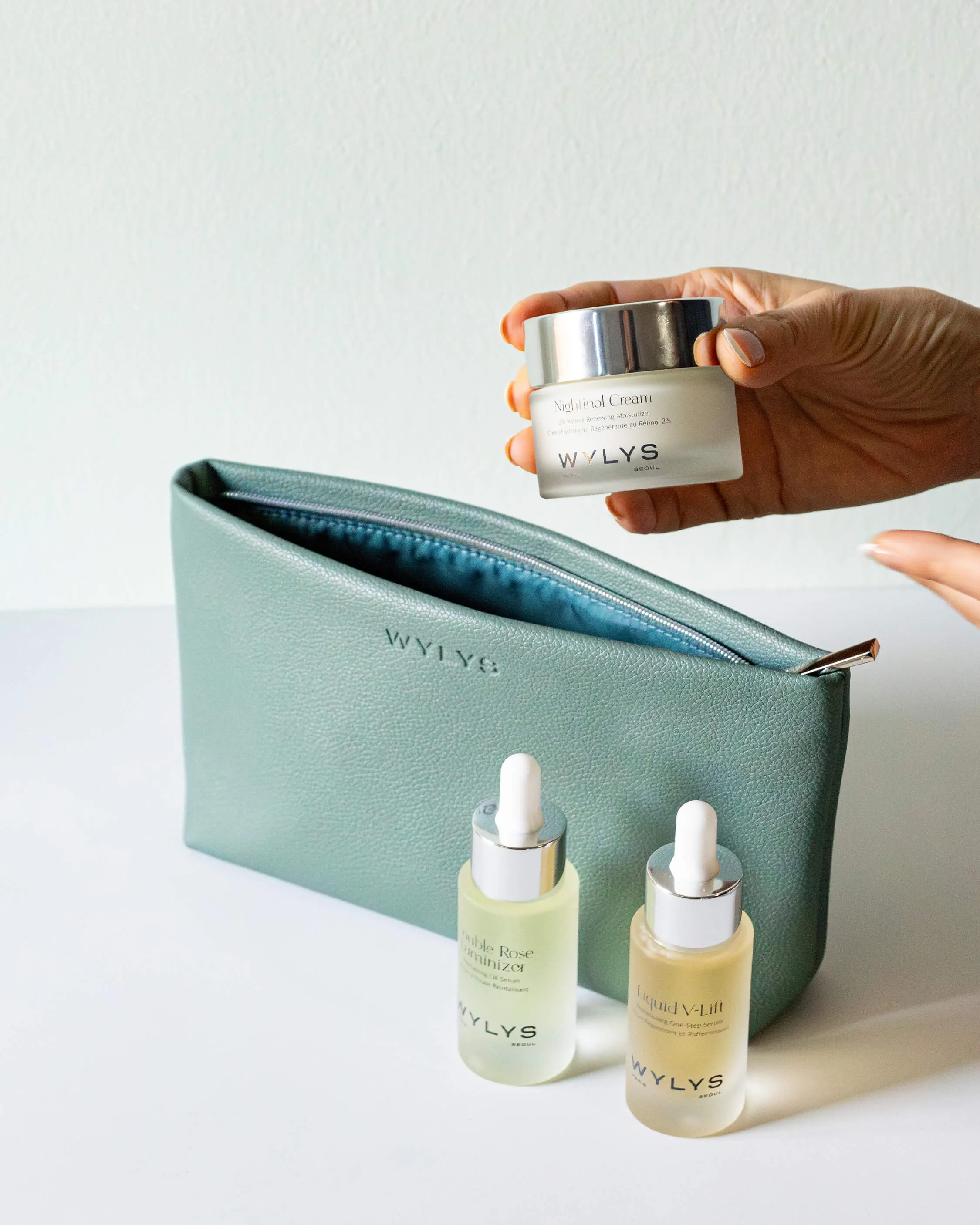 Wylys Sage Verte Makeup Bag
